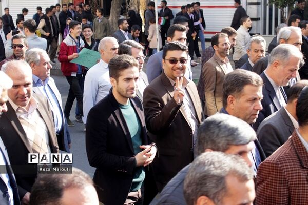 راهپیمایی 13 آبان  در ارومیه