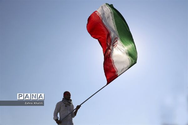 راهپیمایی 13 آبان در شیراز