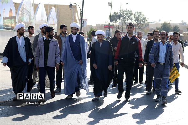 راهپیمایی 13 آبان در شیراز