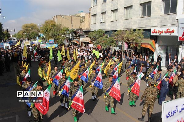 روز استکبار ستیزی و اعلام انزجار از سردمداران ظلم