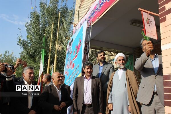 نواخته شدن زنگ استکبار ستیزی در شهرستان اسلامشهر
