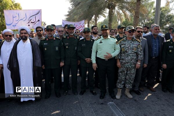 مراسم راهپیمایی 13 آبان در جزیره کیش
