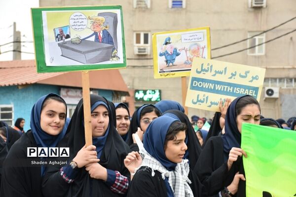 حضور پرشور دانش‌آموزان و فرهنگیان در راهپیمایی ۱۳ آبان شهرستان امیدیه