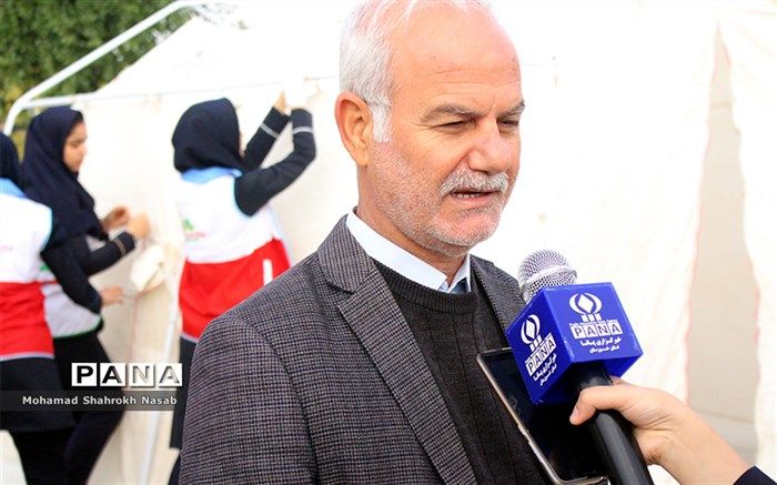 نسل نوجوان ما در سال 57نهال انقلاب را آبیاری کرد