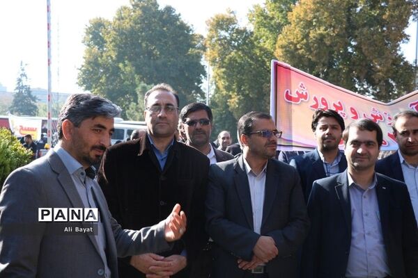 راهپیمایی ١٣ آبان در همدان