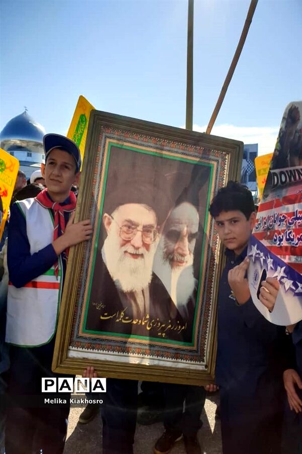 راهپیمایی ۱۳ آبان در محمودآباد