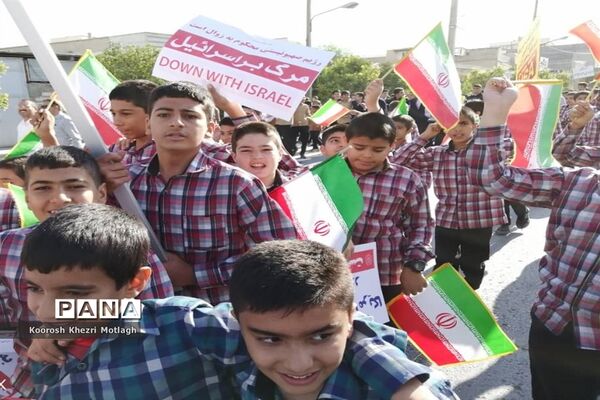 راهپیمایی 13 آبان در شهرستان کازرون