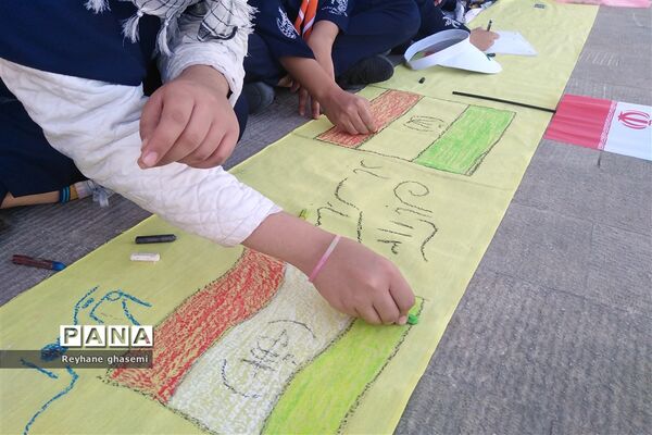 استکبار ستیزی دانش آموزان دبیرستان دکتر علاالدین بهشتی 2