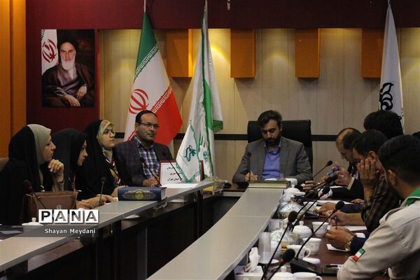 نشست مجامع مربیان و اعضاء سازمان دانش‌آموزی شهرستان‌های استان تهران