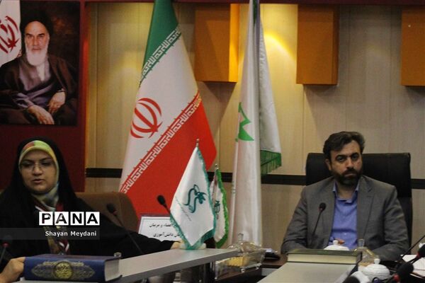نشست مجامع مربیان و اعضاء سازمان دانش‌آموزی شهرستان‌های استان تهران
