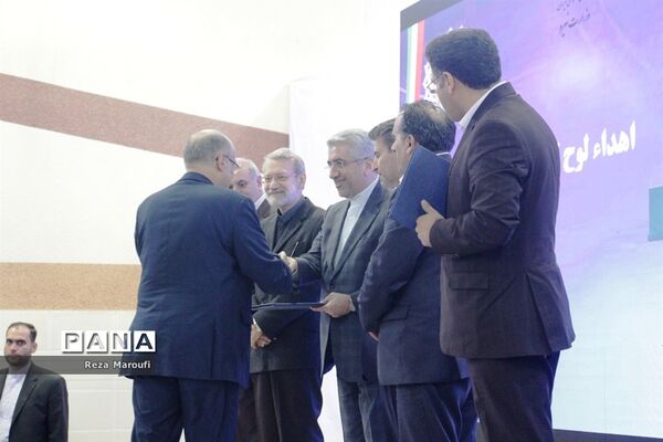 آغاز بهره برداری از نیروگاه برق آبی سردشت  با حضور رئیس مجلس و وزیر نیرو