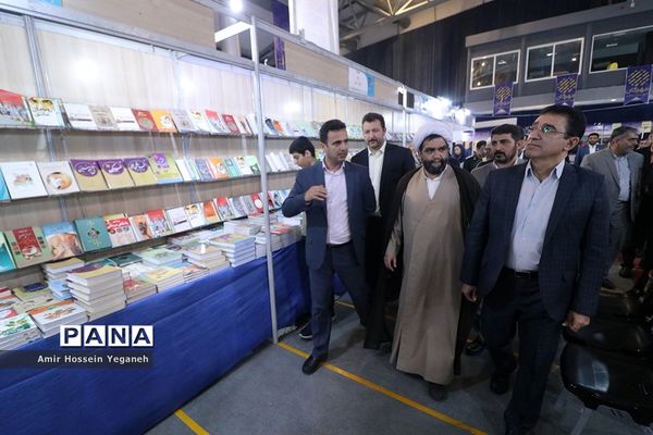 افتتاحیه نمایشگاه بزرگ کتاب  کیش