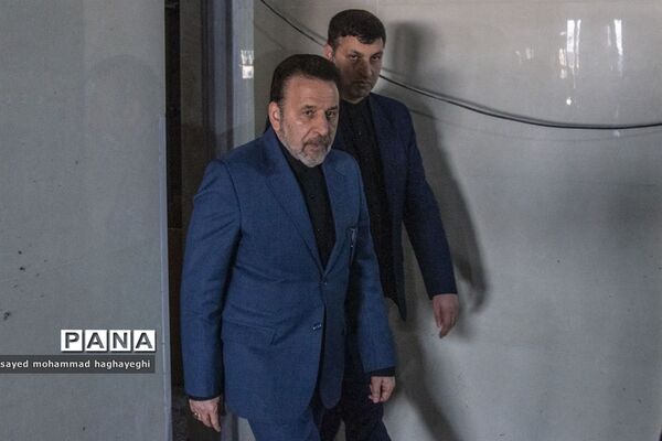سفر رئیس دفتر رئیس جمهور و وزیر اطلاعات به لامرد فارس
