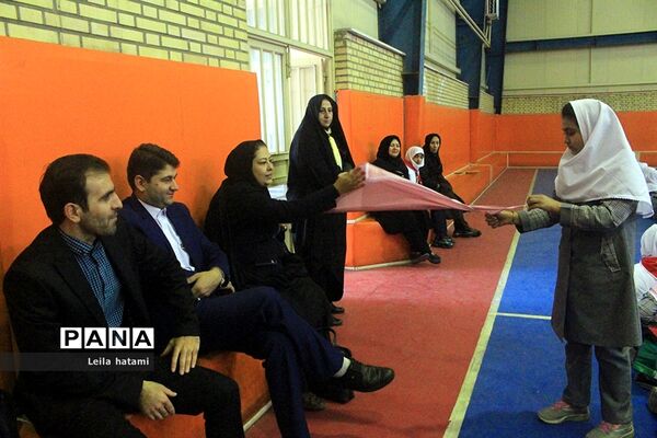 افتتاح المپیاد درون مدرسه ای دبستان منیر باسمنج