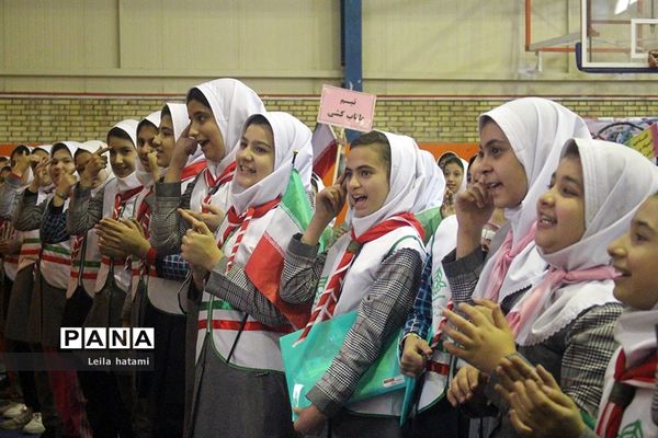 افتتاح المپیاد درون مدرسه ای دبستان منیر باسمنج