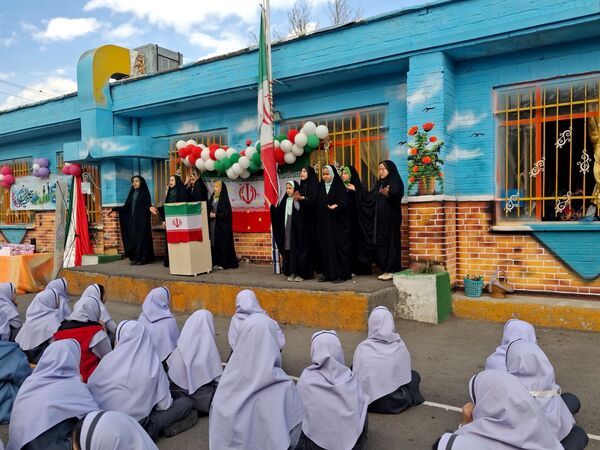 جشن دهه فجر روز مقاومت