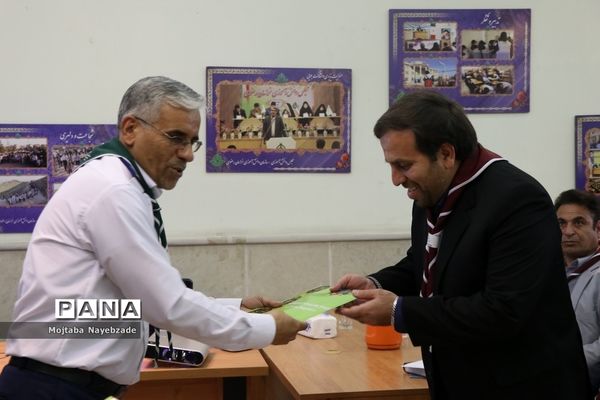 برگزاری نشست کارشناسان و رابطان پانای سازمان دانش‌آموزی خراسان رضوی در مشهد