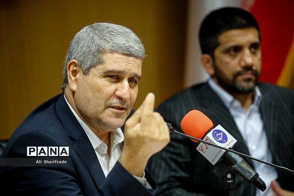 امضای تفاهم‌نامه همکاری معاونت تربیت‌بدنی و سلامت وزارت آموزش و پرورش با فدراسیون کشتی