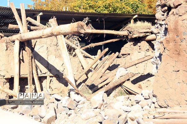 روستای ورنکش میانه 3 روز پس از زلزله
