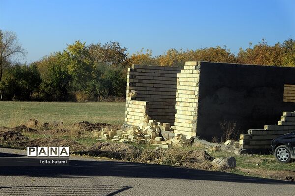 روستای ورنکش میانه 3 روز پس از زلزله