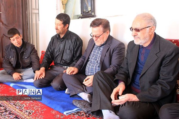 پرداخت حق بیمه 2 دانش‌آموز قربانی در زلزله ورنکش