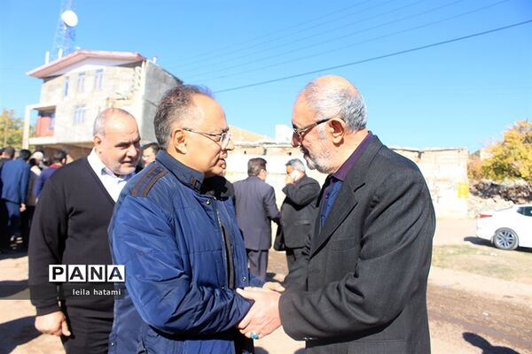 پرداخت حق بیمه 2 دانش‌آموز قربانی در زلزله ورنکش