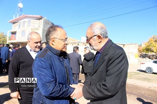پرداخت حق بیمه 2 دانش‌آموز قربانی در زلزله ورنکش