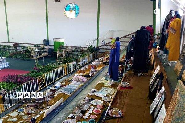 چهارمین نمایشگاه گل و گیاه زینتی محمودآباد