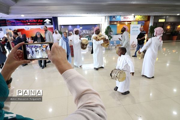 استقبال فرودگاهی از مسافران ورودی در روز کیش