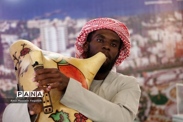 استقبال فرودگاهی از مسافران ورودی در روز کیش