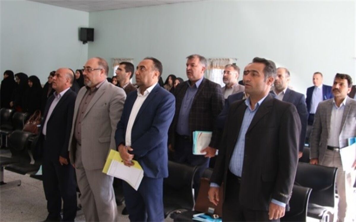 معاون آموزش متوسطه آموزش و پرورش شهرستان اسلامشهر:نقش اصلی تربیت برعهده خانواده است