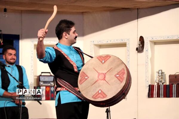 تجلیل از استاد خوشرو به مناسبت هفته مازندران