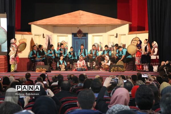 تجلیل از استاد خوشرو به مناسبت هفته مازندران