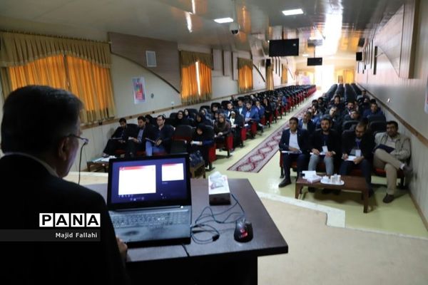 دوره آموزشی مهارتی طرح توانمند‌سازی مدرسان اردوهای دانش‌آموزی سراسر کشور