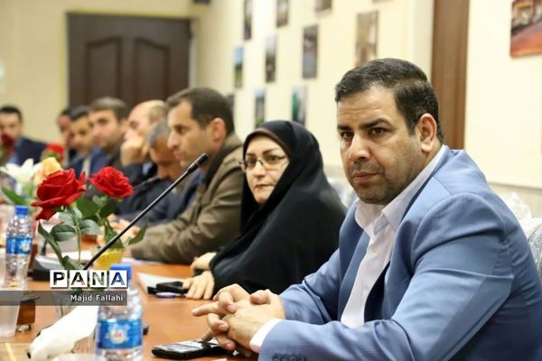 دوره آموزشی مهارتی طرح توانمند‌سازی مدرسان اردوهای دانش‌آموزی سراسر کشور