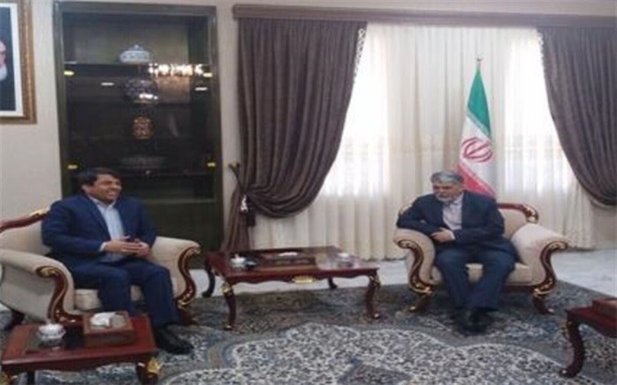 وزیر فرهنگ و ارشاد اسلامی وارد یزد شد