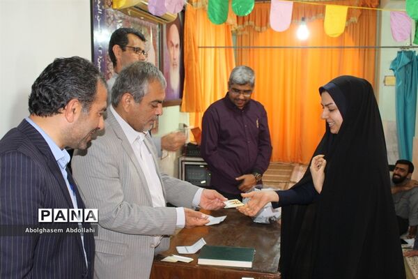 جشن سالروز میلاد پیامبر اکرم(ص) و هفته وحدت در اداره‌کل آموزش و پرورش استان بوشهر