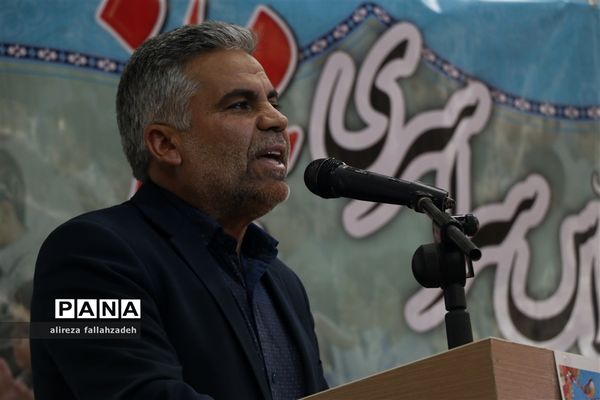 برگزاری اجلاس سراسری نمازدرشهرستان ابرکوه