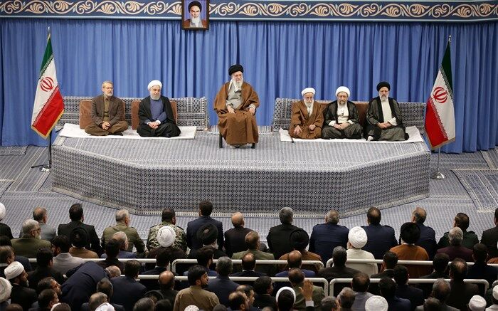 رهبر انقلاب: غربی‌ها می‌دانند ایران از لحاظ مبنایی و اعتقادی به دنبال سلاح هسته‌ای نیست