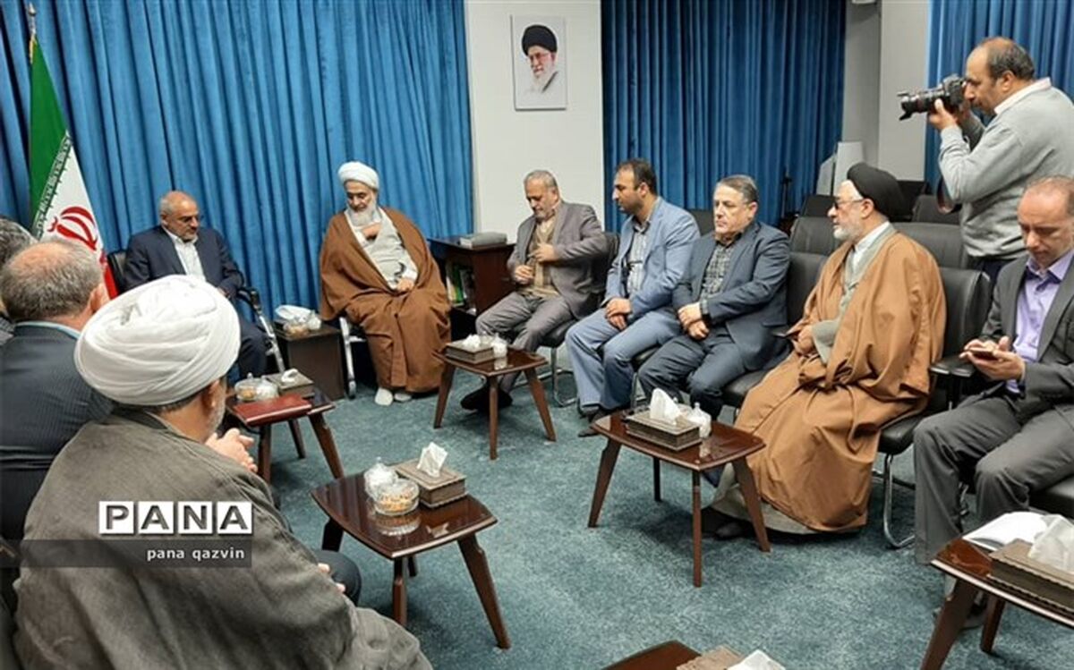 دیدار وزیر آموزش و پرورش با امام جمعه قزوین