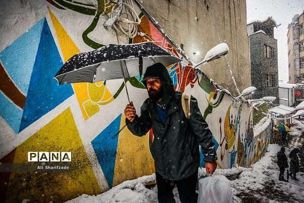 بارش برف پاییزی در تهران