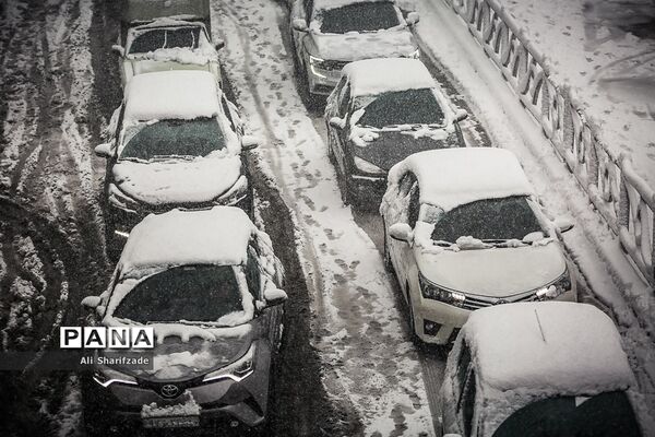 بارش برف پاییزی در تهران