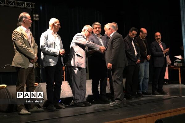 آیین گشایش سمپوزیوم ملی نقاشی آبرنگ ایران در شیراز