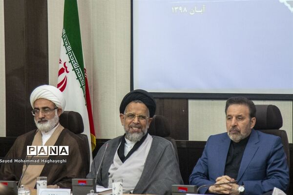 واعظی و علوی در جلسه شورای اداری شهرستان های لامرد و مهر
