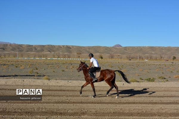 برگزاری مسابقات اسب سواری در شهرستان بیرجند
