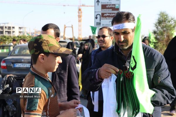 اجتماع  مردمی بیعت با امام عصر (ع)
