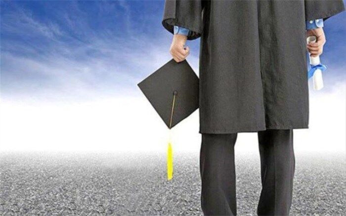 دانشجویان ترجیح می‌دهند با شرکت در آزمون دکتری، بیکاری را به تأخیر بیندازند