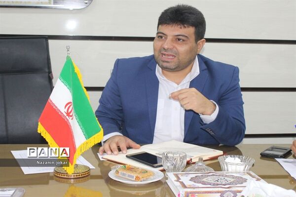 جلسه توجیهی مانور زلزله مدارس در بوشهر