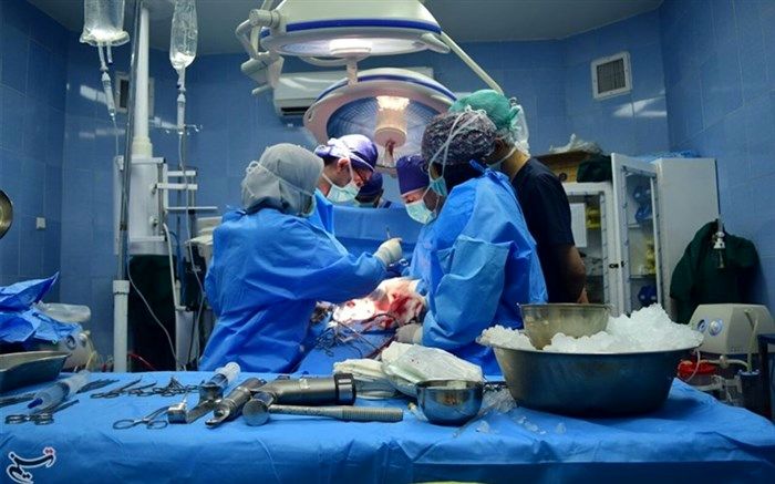 عذرخواهی رئیس بیمارستان شهید رجایی شیراز برای جراحی دست سالم به جای دست شکسته