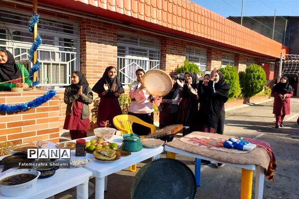 آیین گرامیداشت روز مازندران در دبیرستان معرفت محمودآباد